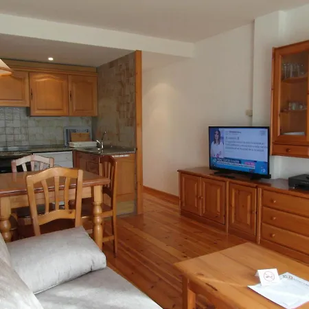 C21 - Edif. Pirineos - Villmor Appartement