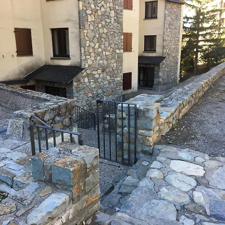 C21 - Edif. Pirineos - Villmor