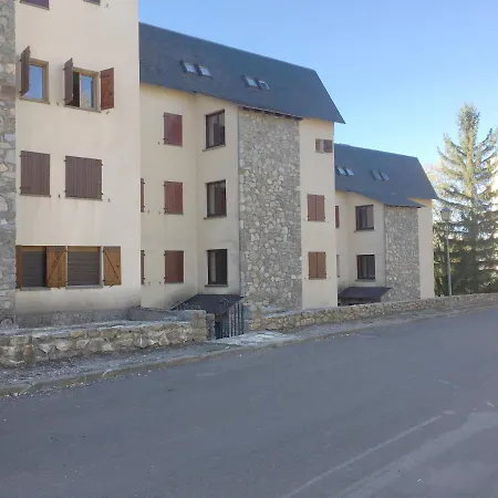 C21 - Edif. Pirineos - Villmor